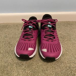 The North Face women’s ampezzo sneakers